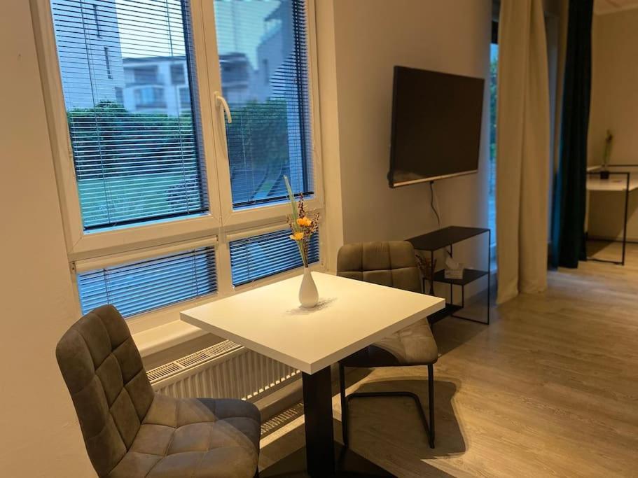 Garden Apartment Karolina Острава Экстерьер фото